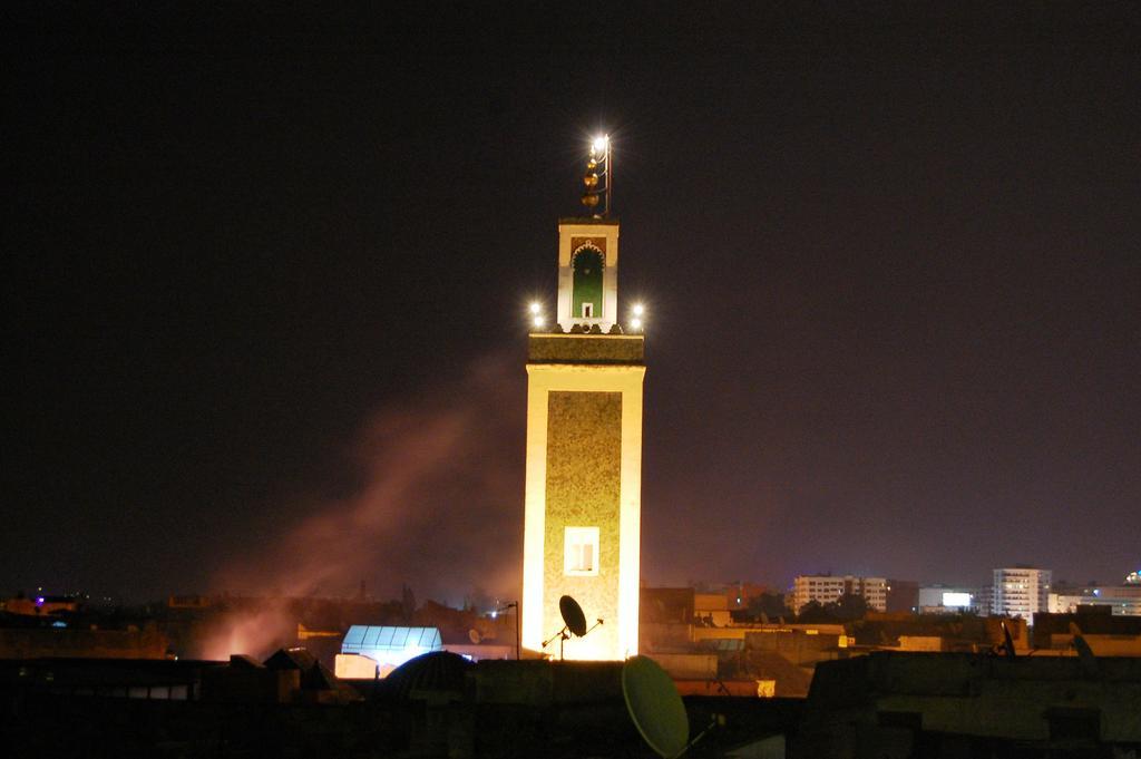 Riad Benchekroun مكناز المظهر الخارجي الصورة