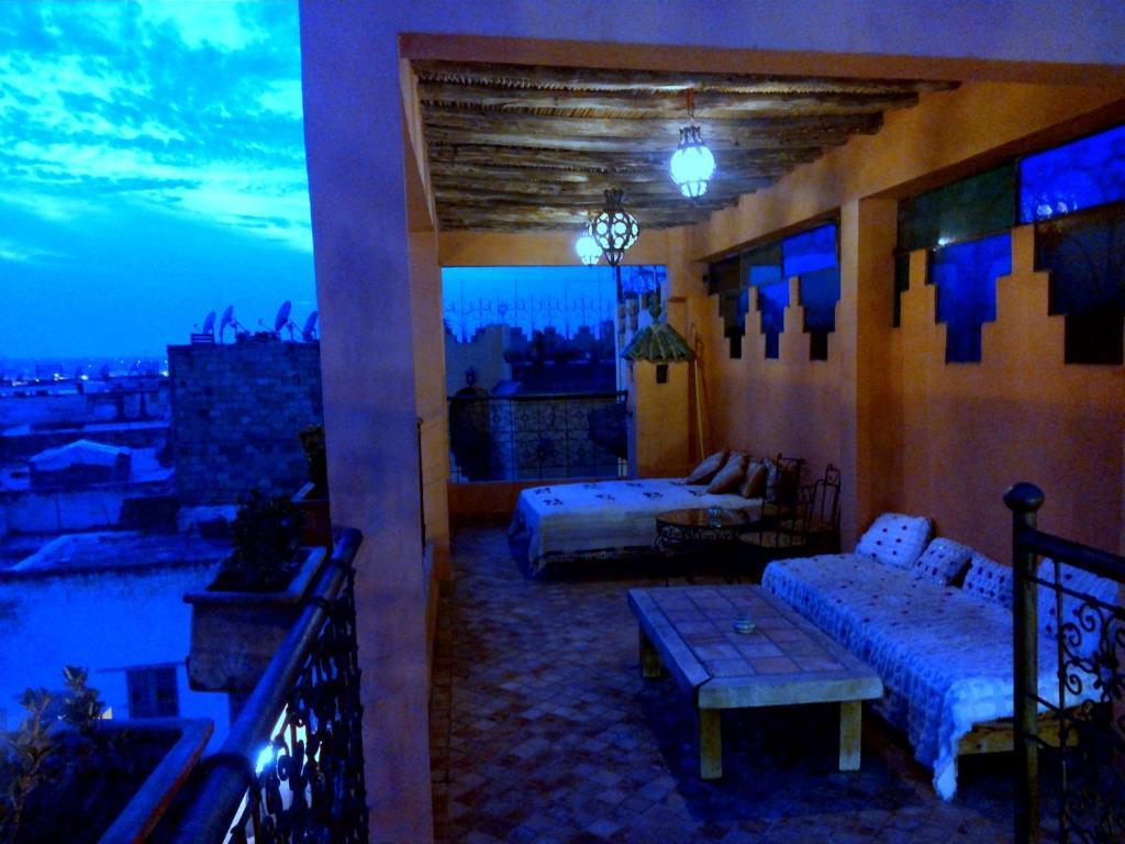 Riad Benchekroun مكناز المظهر الخارجي الصورة